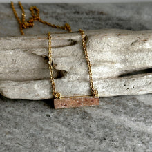 Load image into Gallery viewer, Peach druzy crystal bar necklace with gold stainless steel textured chain