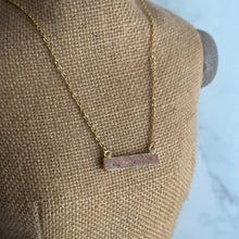 Load image into Gallery viewer, Peach druzy crystal bar necklace with gold stainless steel textured chain