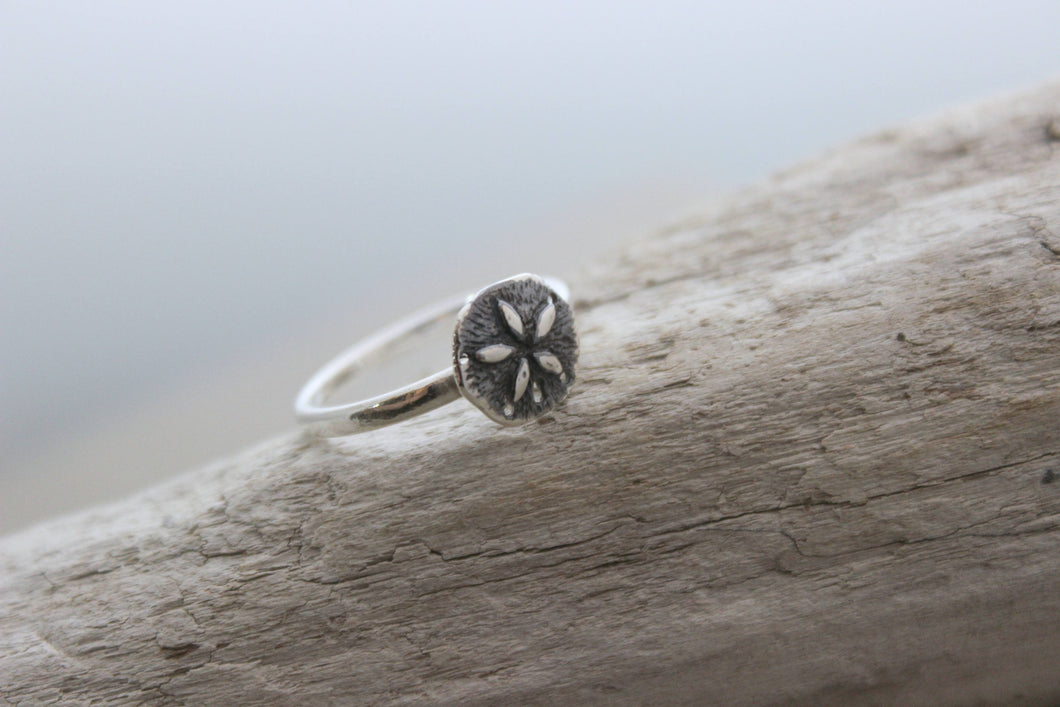 Sterling silver Sand Dollar ring - simple beach jewelry - sea life ring - Sizes 5- 10  - Gift for her - Beach Lover