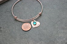 Load image into Gallery viewer, Personalized name bracelet - Heart discs - Swarovski crystal birthstones rose gold, gold or silver stainless steel wire bangle bracelet