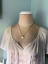 Load image into Gallery viewer, Birth month flower necklace - Choice of gold or silver - birthday gift for her - Floral necklace - unique gift idea - flower jewelry