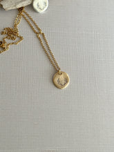 Load image into Gallery viewer, Deer Antler Necklace, Buck Necklace , Outdoor girl jewelry, Hunter necklace, boho jewelry