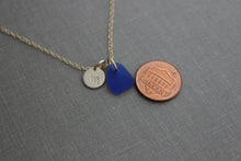 Load image into Gallery viewer, Cobalt blue genuine sea glass and 14k gold filled initial charm and chain, Beach Jewelry, Personalized Monogram necklace - Deep ocean blue
