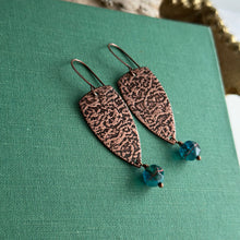 Load image into Gallery viewer, Copper textured dangle earrings with teal blue green Czech glass
