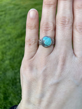 Load image into Gallery viewer, Turquoise Ring - Sterling silver with Floral Scroll band - US Size 6.5
