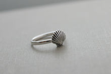 Load image into Gallery viewer, Sterling silver seashell ring - simple beach jewelry -  sea life ring -sizes 5-10 - Gift for her - Beach Lover, minimalist, seashell jewelry
