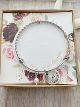 Load image into Gallery viewer, Gift for Grandma, silver or gold plated  stainless steel bangle bracelet disc and Pearl, Mother&#39;s Day gift for grandma with message card
