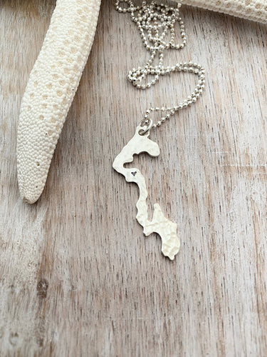 Whidbey Island Necklace - outline of WI Washington State 925 sterling - Hometown jewelry - personalized heart location