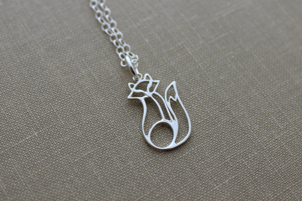 Sterling silver fox necklace - Woodland Necklace - 925 sterling silver, wild animal necklace, small charm necklace, gift for her