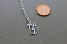 Load image into Gallery viewer, Sterling silver fox necklace - Woodland Necklace - 925 sterling silver, wild animal necklace, small charm necklace, gift for her
